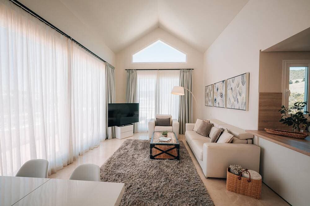 Foto 12 von 30: Frontline Golf Penthouse Alcazaba Lagoon - EHHouse