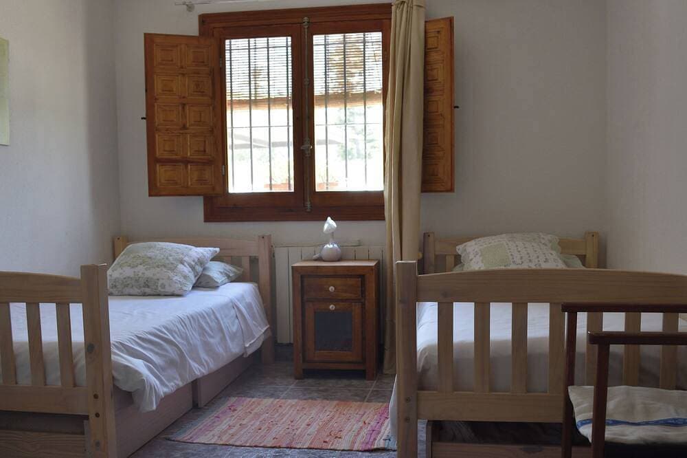 Foto 4 von 30: Landhaus mit Pool 5 min Strand