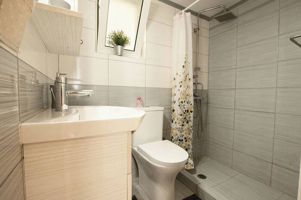 Foto 4 von 30: Golden Aurora - Modern Apartment in Egaleo/Athens