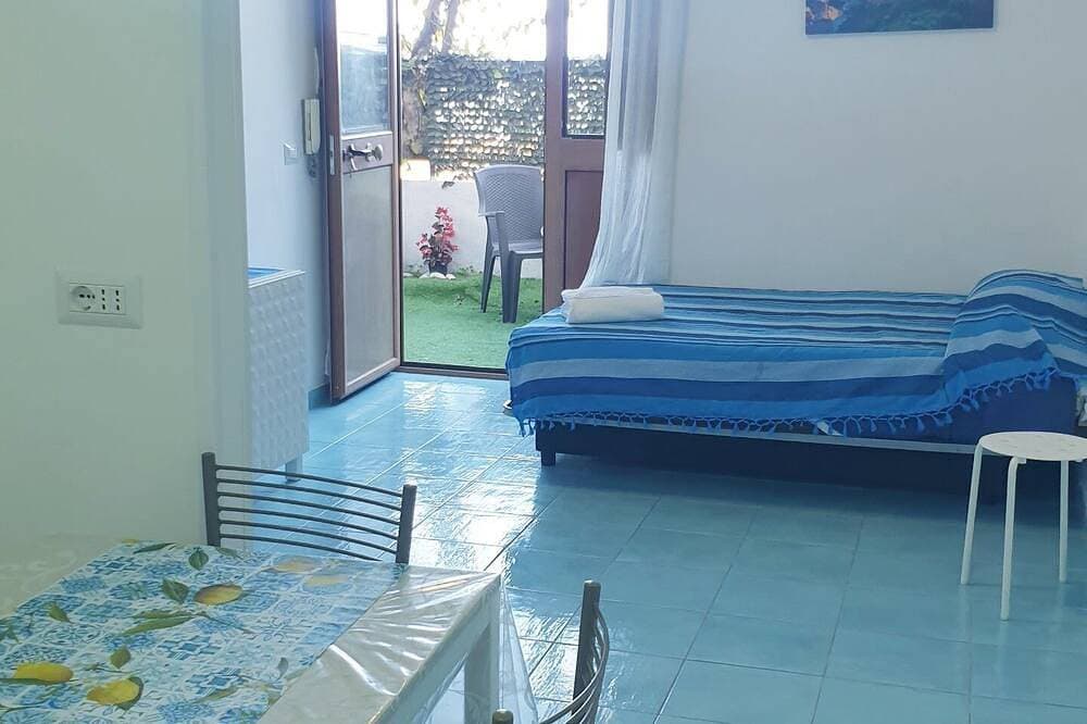 Foto 6 von 30: Charming apartment with a large courtyard and sea view