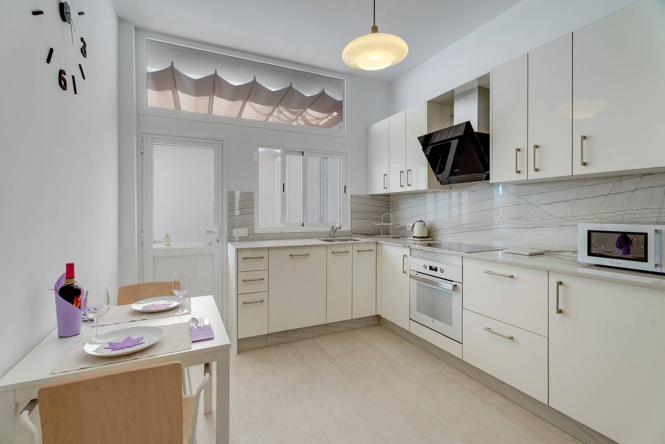 Foto 4 von 25: Ferienapartment 'Serenity' mit privater Terrasse und WLAN