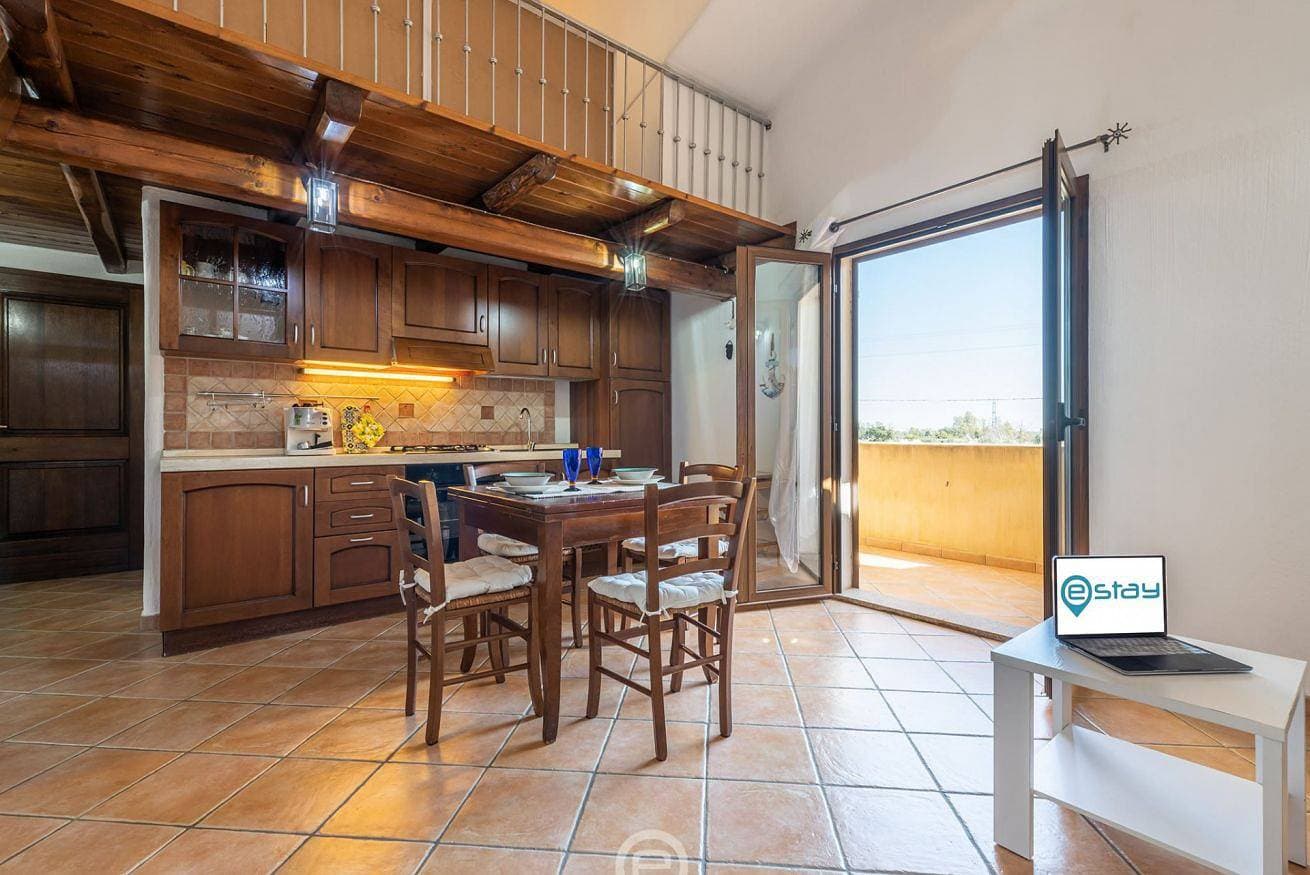 Foto 8 von 28: Ferienhaus für 2 Personen mit Balkon/Terrasse