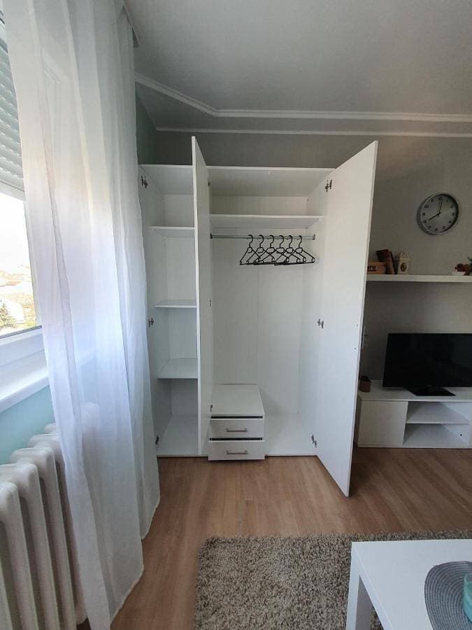 Foto 4 von 21: One-Bedroom Apartment