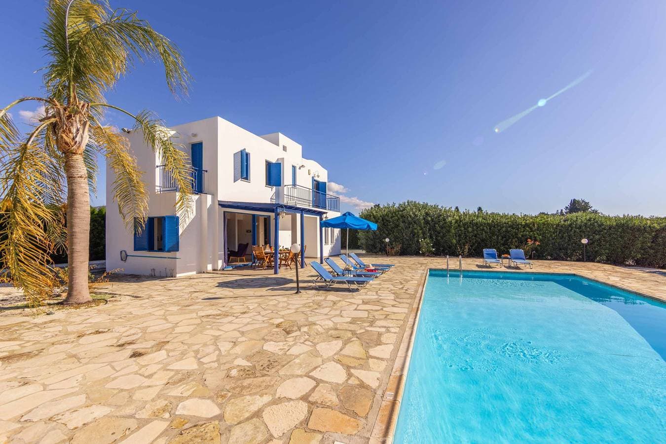 Foto 4 von 34: Villa für 6 Personen mit Balkon
