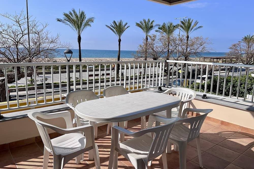 Großzügige Ferienwohnung direkt am Meer mit traumhaftem Ausblick 1
