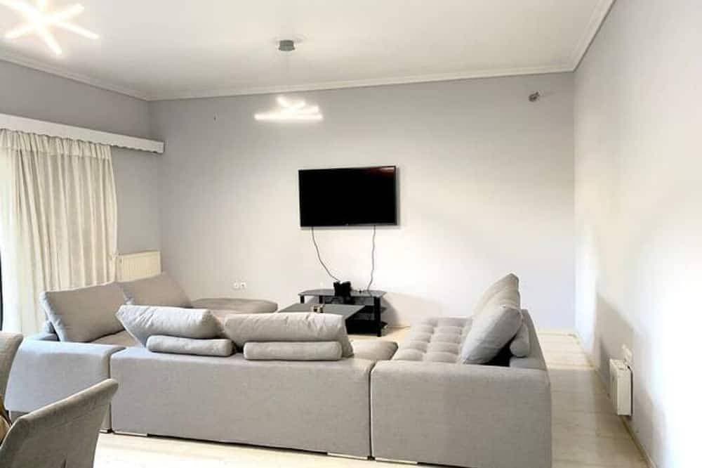 Foto 5 von 7: Entire Condo Renovated in Athens
