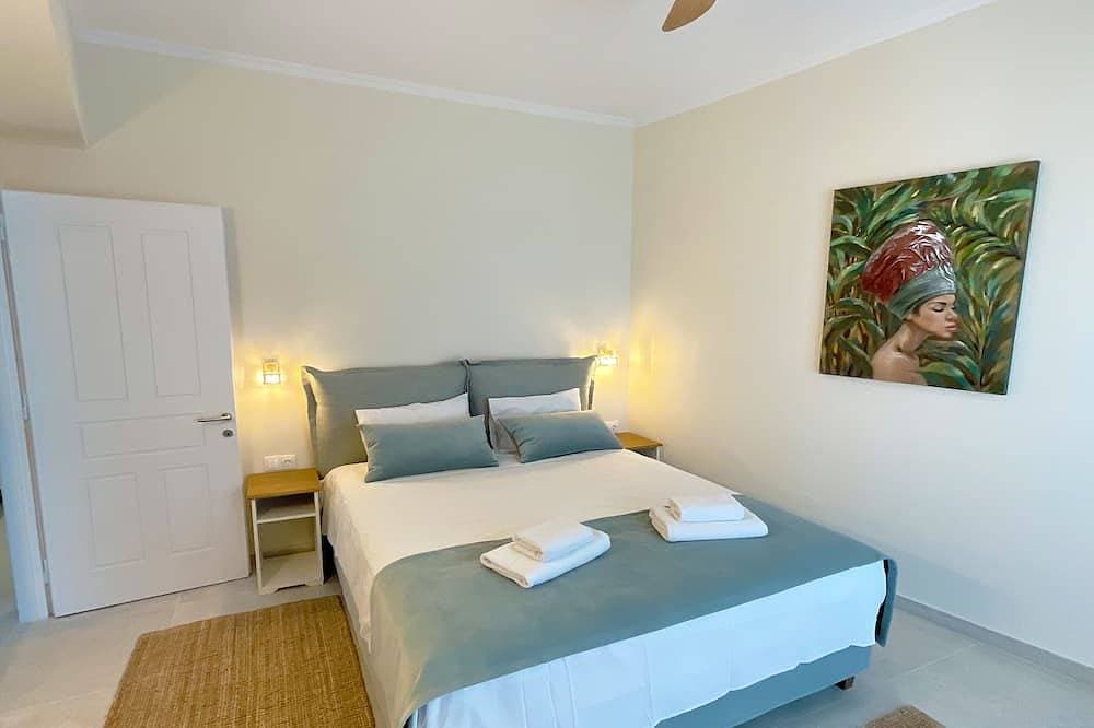 Foto 5 von 30: 4-Bett-Luxussuite am Strand - Agios Gordios, Korfu, Griechenland