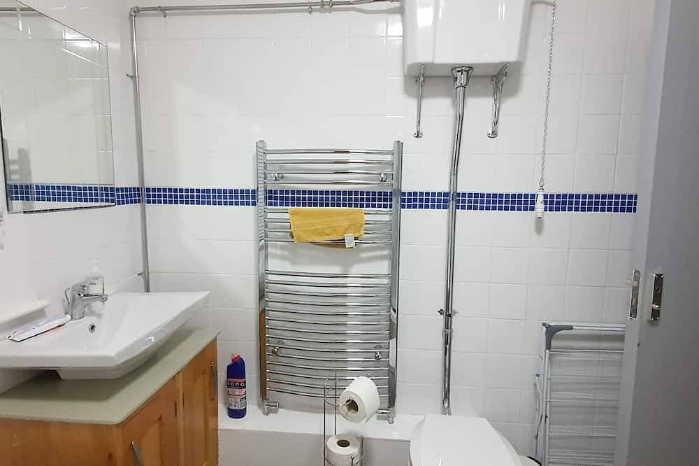 Foto 5 von 13: Apartment-Eigenes Badezimmer