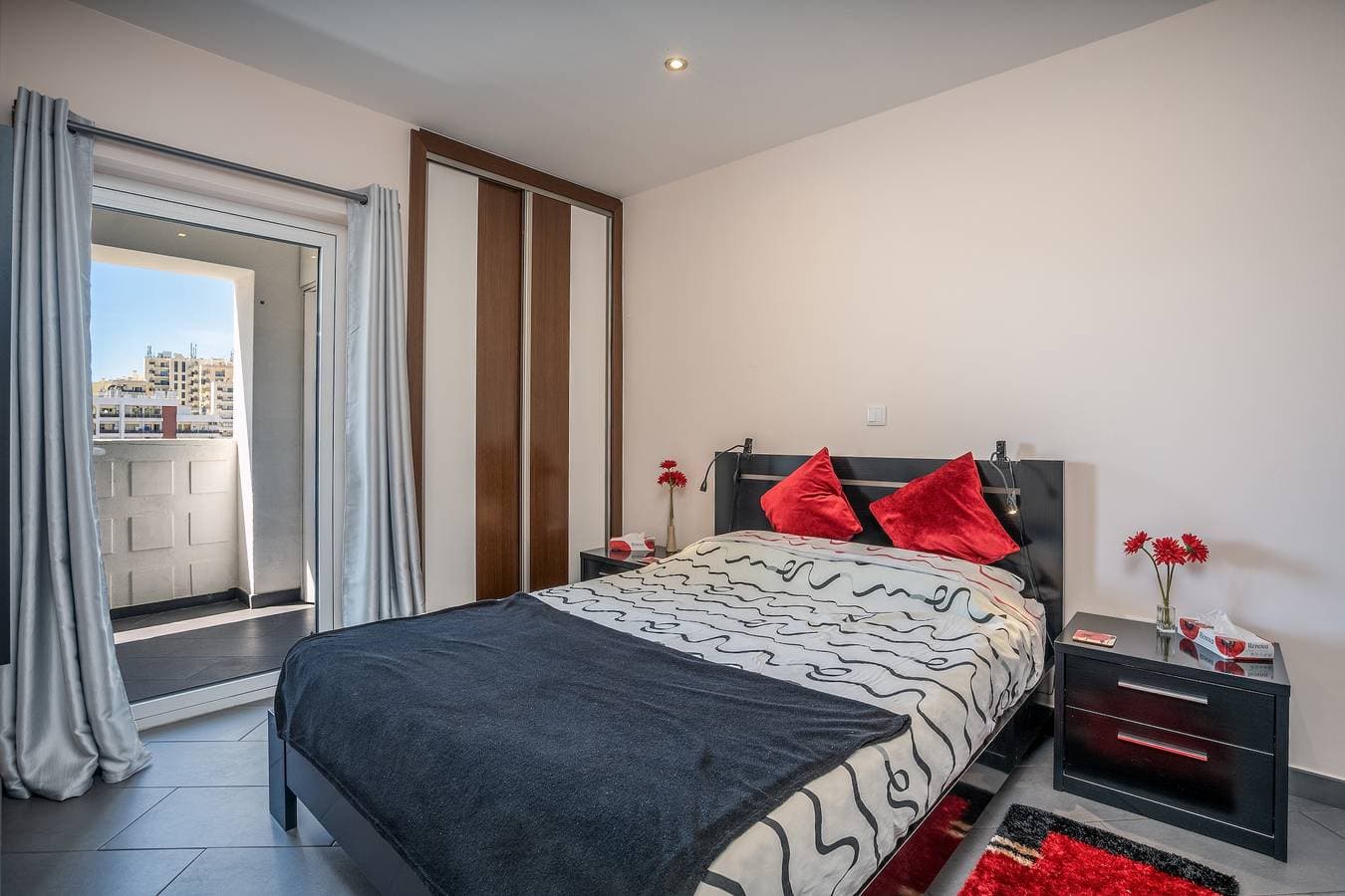 Foto 3 von 23: Ferienwohnung 'Carpe Diem' mit Balkon, WLAN und Klimaanlage