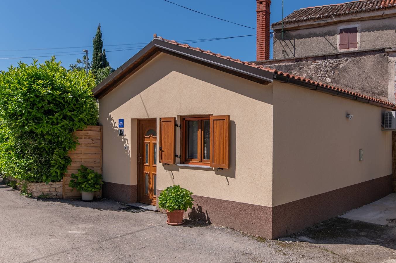 Privates kleines Haus, Studio Invita 1