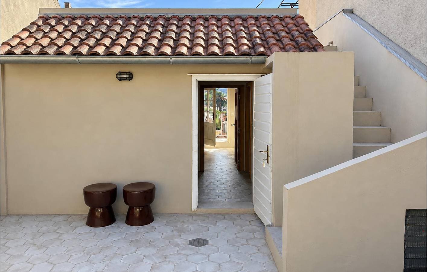 Foto 10 von 30: Gemütliche 2-Zimmer-Wohnung mit Meerblick, Pool und Terrasse – 2,5 km vom Strand entfernt