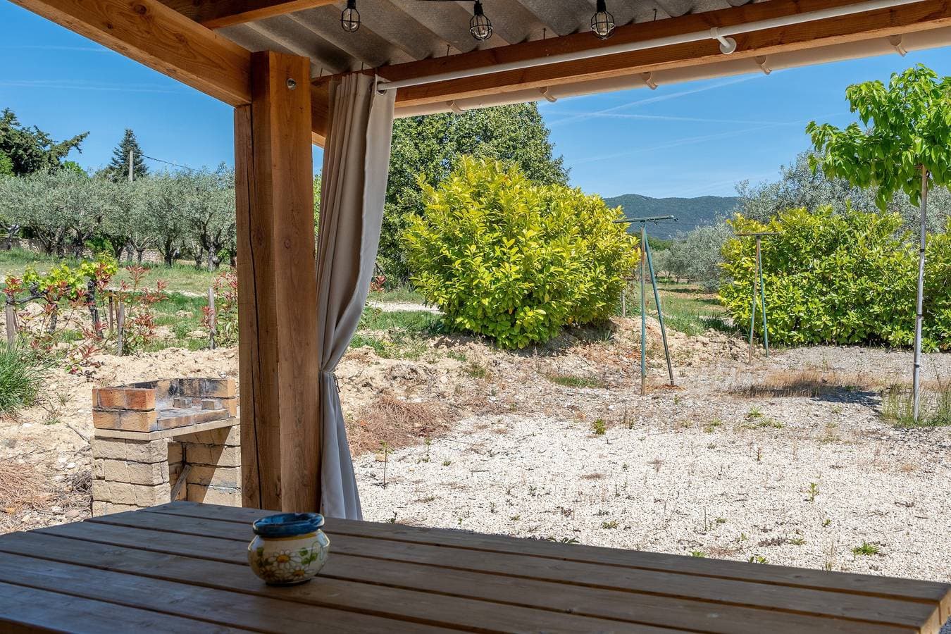 Foto 2 von 27: Ferienhaus 'La Durande' mit Gemeinschaftspool, WLAN und Klimaanlage