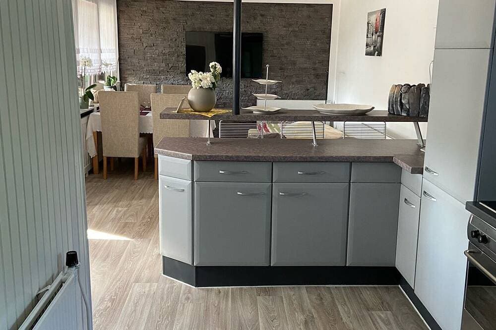 Foto 12 von 30: Große familienfreundliche Ferienwohnung / Ferienhaus mit Terrasse,