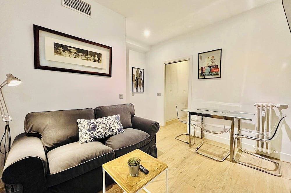 Republica | 2Br apt near Madrid's financial center 1
