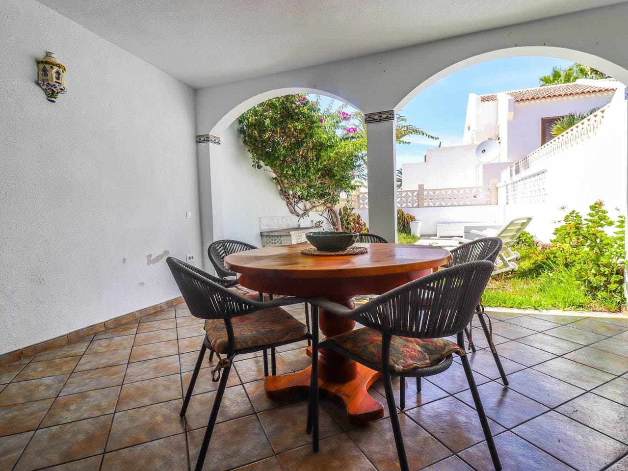 Foto 13 von 25: Villa mit Terrasse und Pool in Playa de las Américas