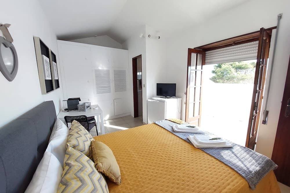 Foto 5 von 30: Apartamento Delfino T0 2 Camas