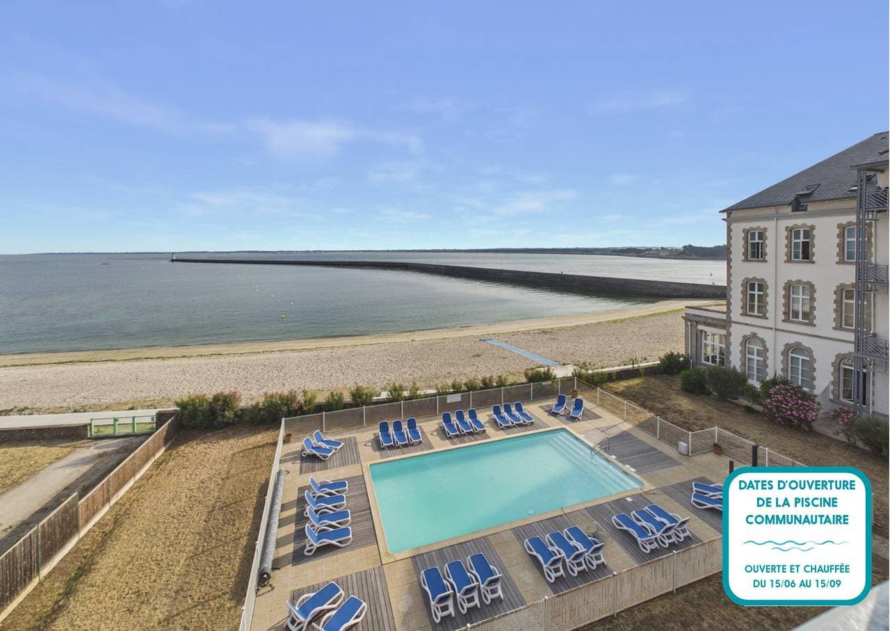Foto 2 von 18: Balkon mit Meerblick & Pool – Apartment für 2