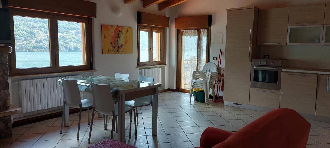 Foto 5 von 47: Apartment with Lake View