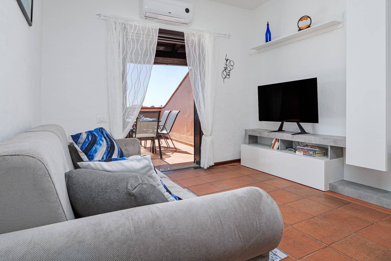 Foto 3 von 20: Ferienwohnung 'Pedra Rosa Tavolara' mit Meerblick, WLAN und Klimaanlage