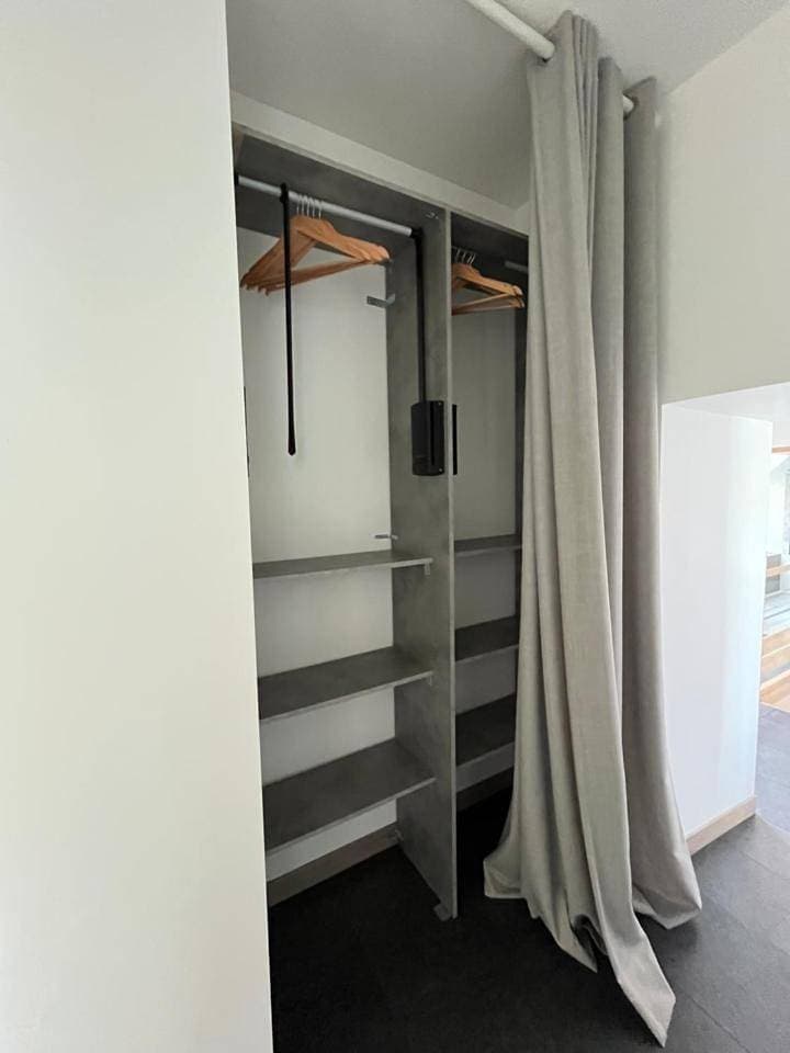 Foto 6 von 59: Four-Bedroom House