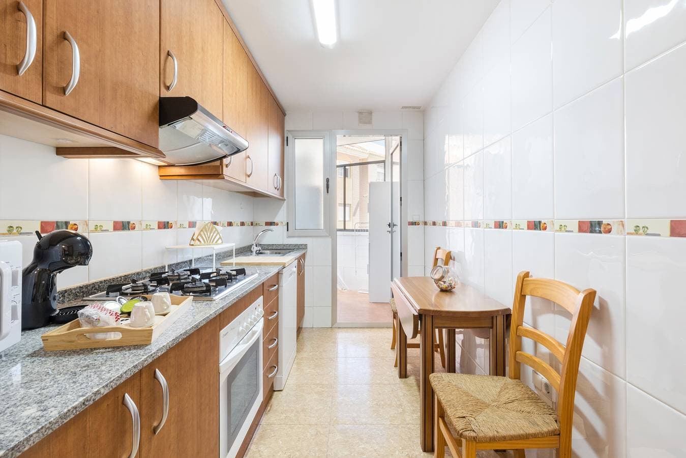 Foto 10 von 20: Ferienwohnung 'Vivienda Maiva' mit privater Terrasse, WLAN und Klimaanlage
