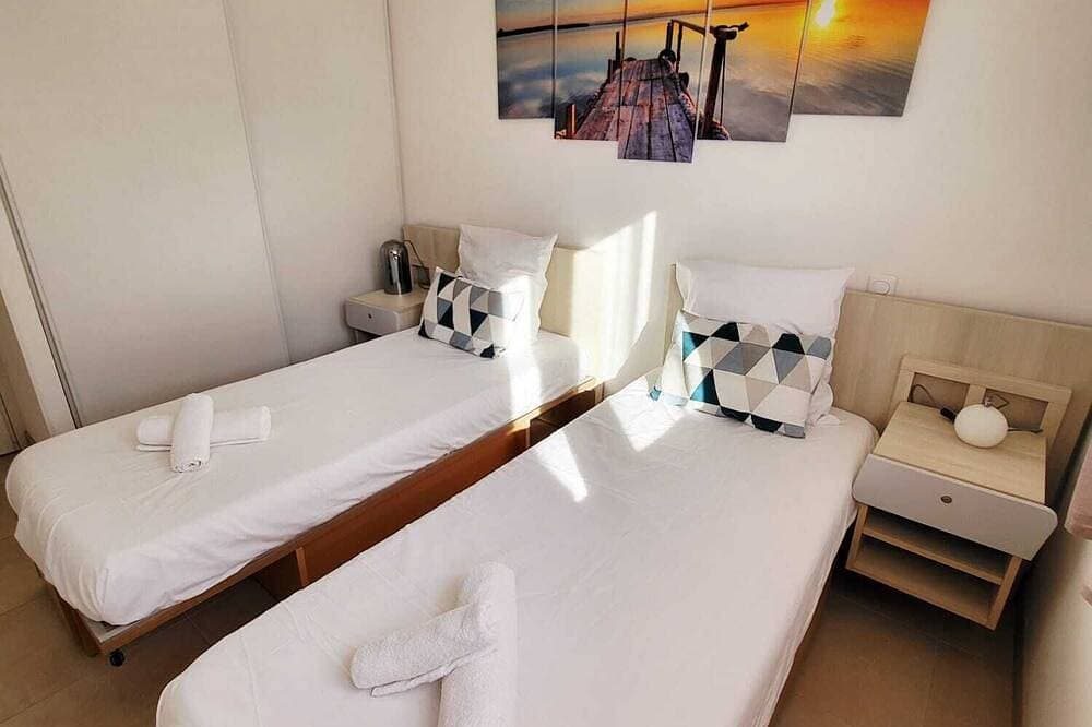 Foto 11 von 30: T3 sea view - beach & pool with all comforts