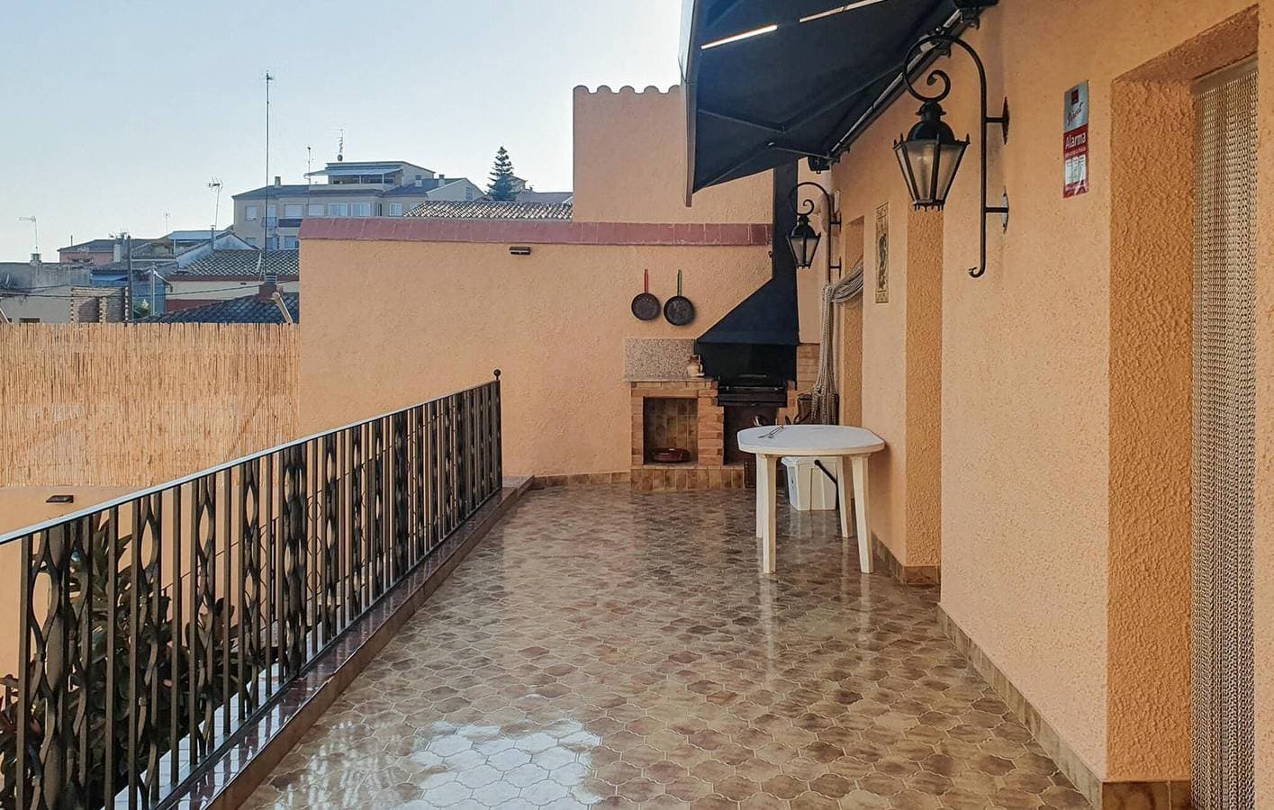 Foto 4 von 33: Moderne Wohnung mit Pool, WiFi & AC 2km nach Llorenç del Penedès
