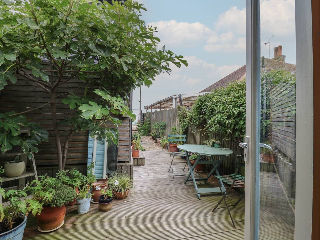 Foto 4 von 30: Hütte für 2 Personen mit Garten