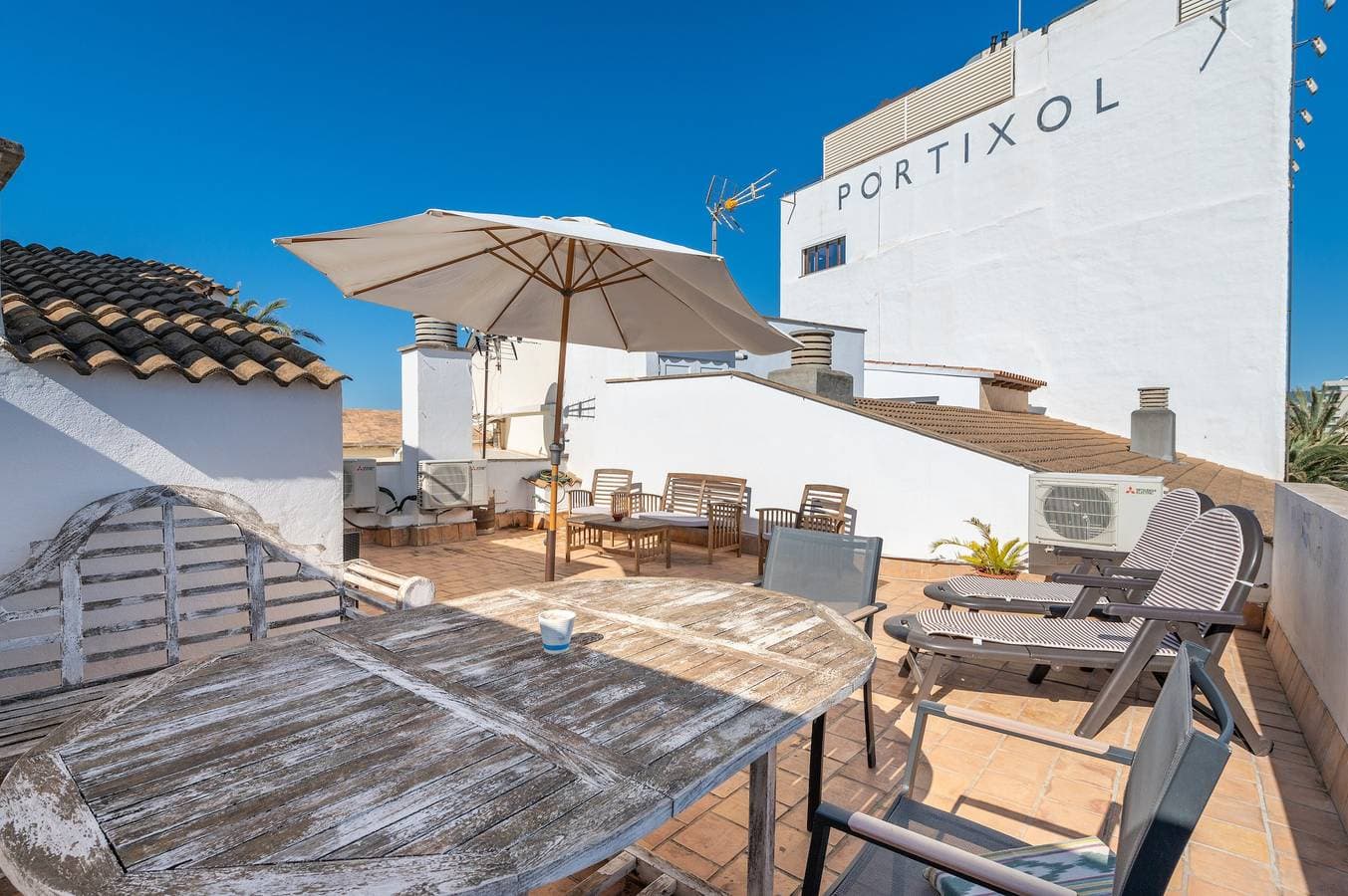 Foto 2 von 23: Ferienhaus „Can Marineta“ im Hafen von Portixol, Palma mit Dachterrasse