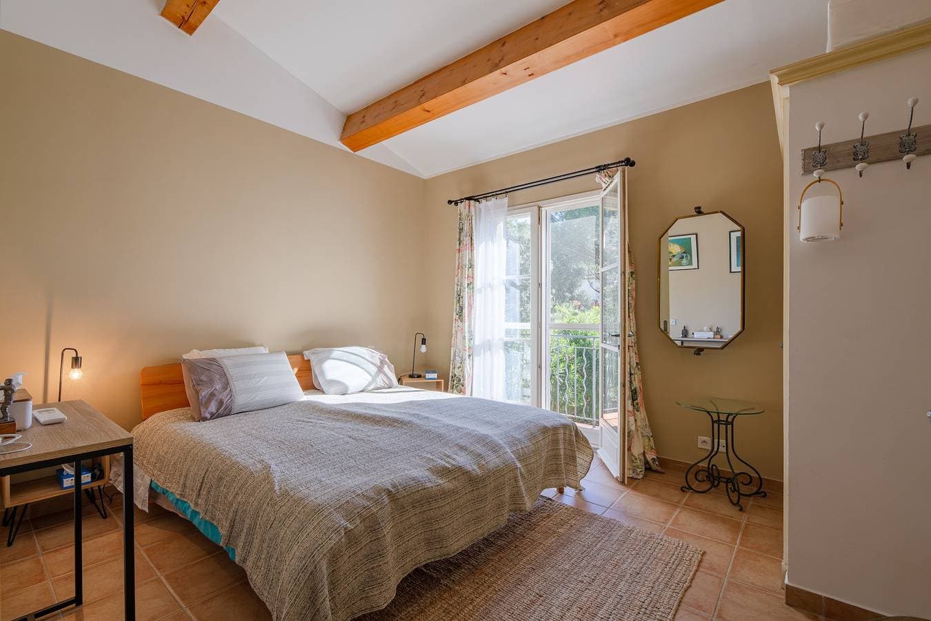 Foto 4 von 13: Ferienhaus für 4 Personen mit Terrasse