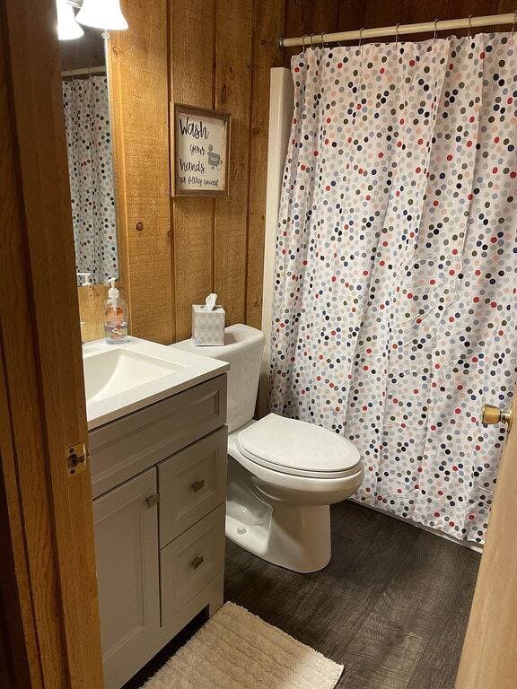 Foto 8 von 19: Mt. Snow Stadthaus mit Kamin, 1 Meile zu den Pisten mit Wochenend-Shuttle!