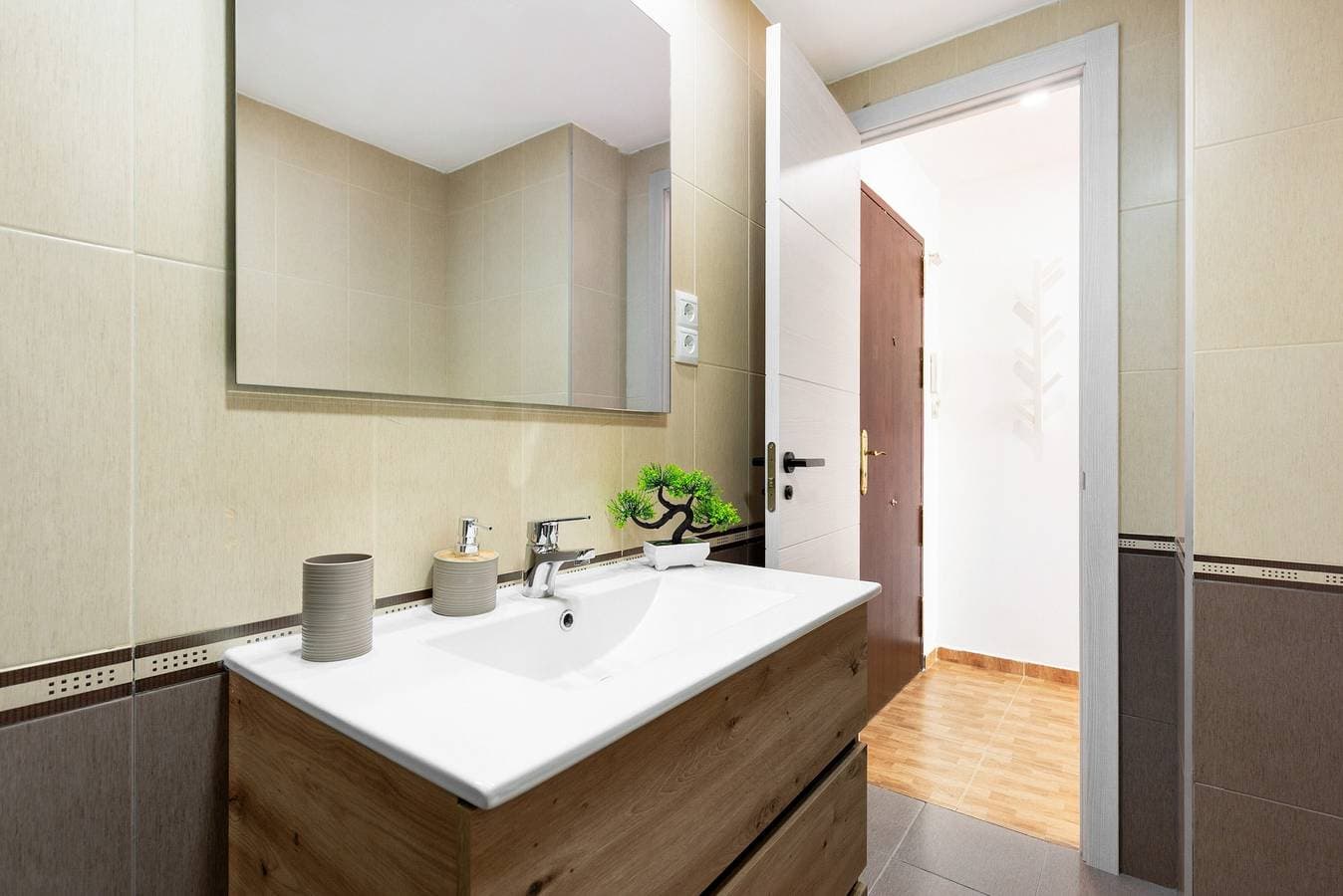 Foto 13 von 21: Ferienwohnung 'Lucía' mit Gemeinschaftspool, Wi-Fi und Klimaanlage