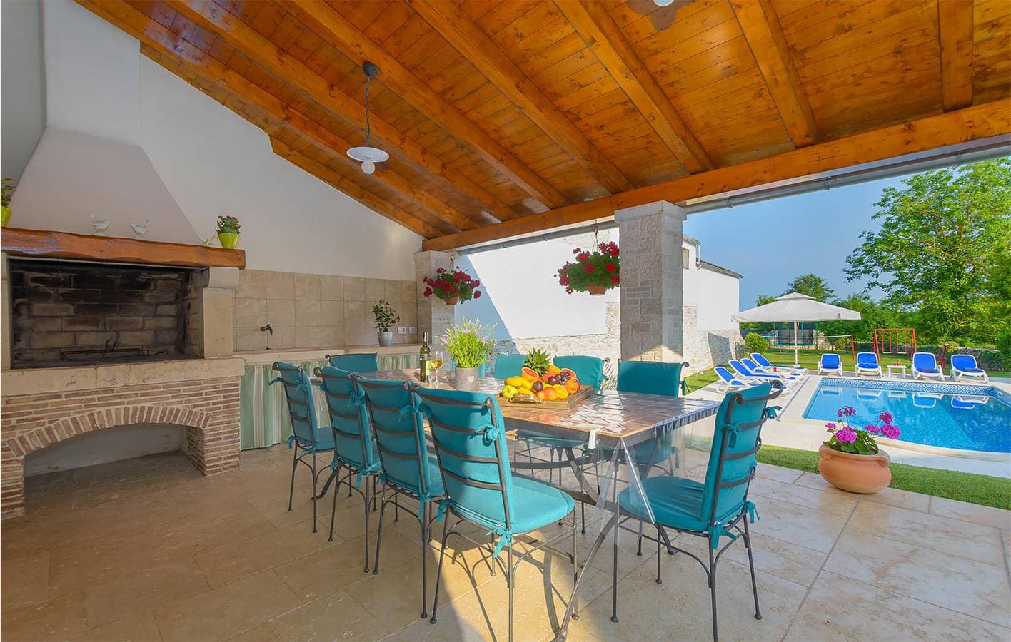 Foto 5 von 55: Geräumige 2-Zimmer-Wohnung mit Pool, WLAN und Terrasse