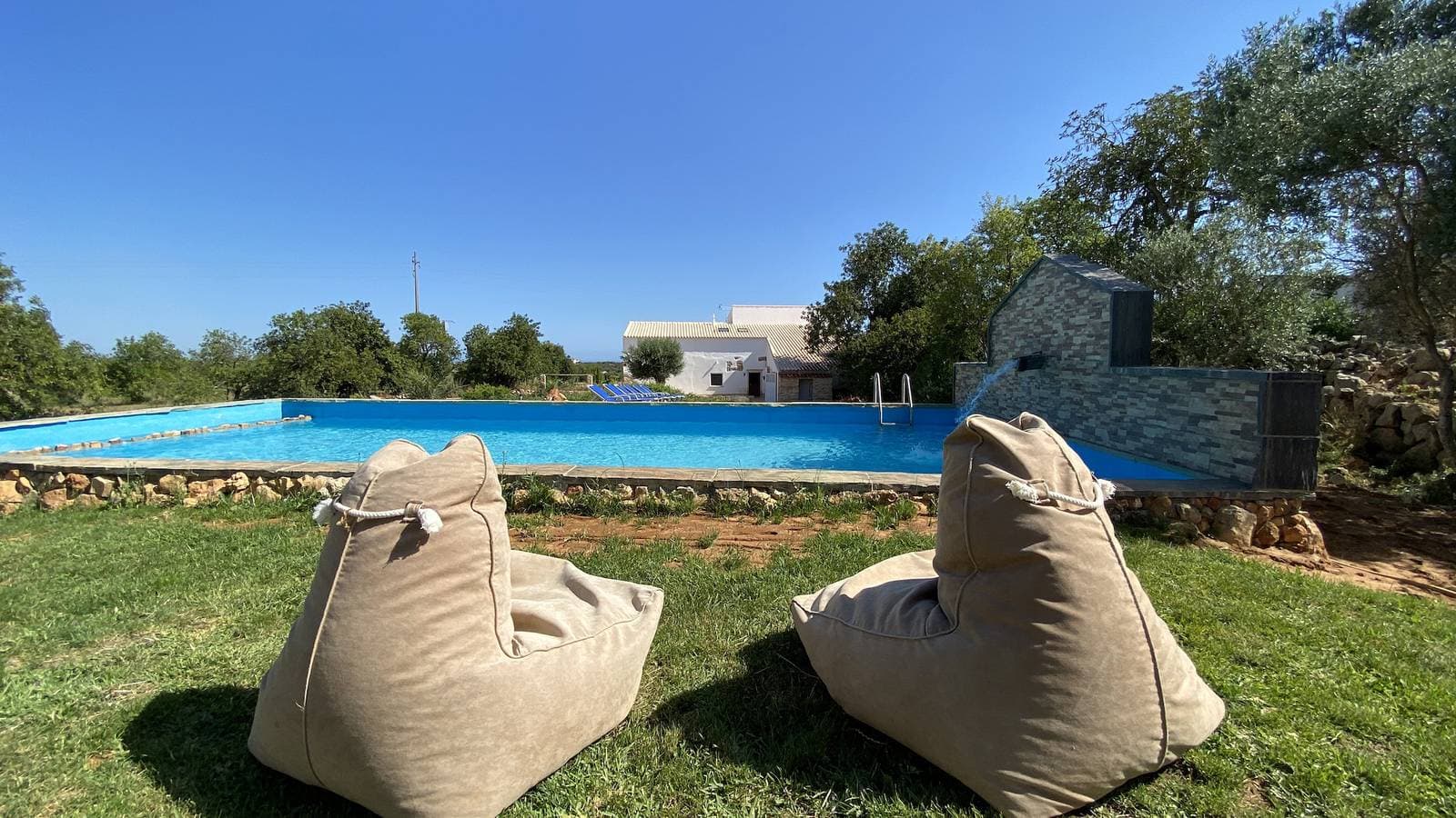 Foto 2 von 49: Gold | Piscina Privada | 18 Pax | Albufeira