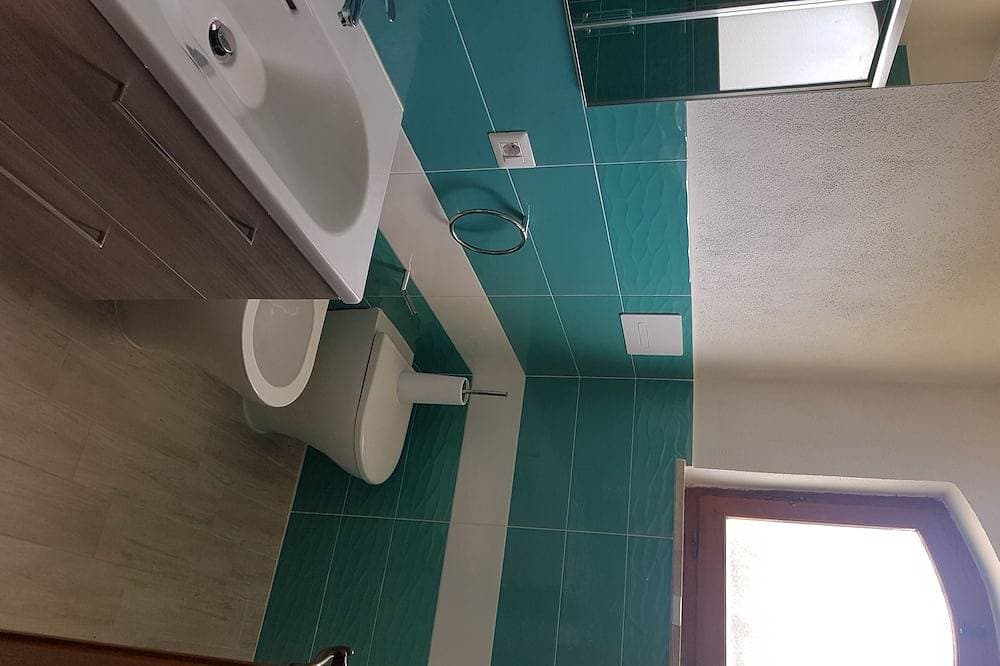 Foto 4 von 30: Dachgeschoss mit Meerblick nur 30 Meter von den Stränden entfernt mit Stellplatz im Innenhof!