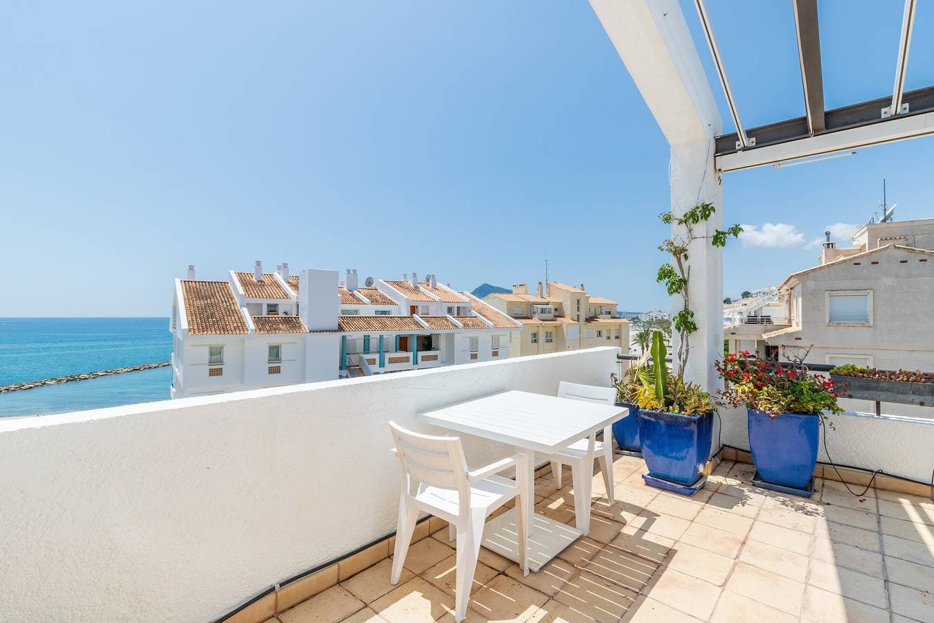 Foto 3 von 24: Ferienwohnung 'Penthouse Center Altea' mit Meerblick, WLAN und Klimaanlage