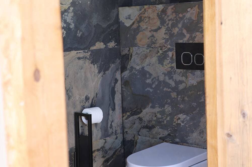 Foto 11 von 30: Kuppel-Deluxe-Ensuite mit Dusche-Blick auf die Bucht