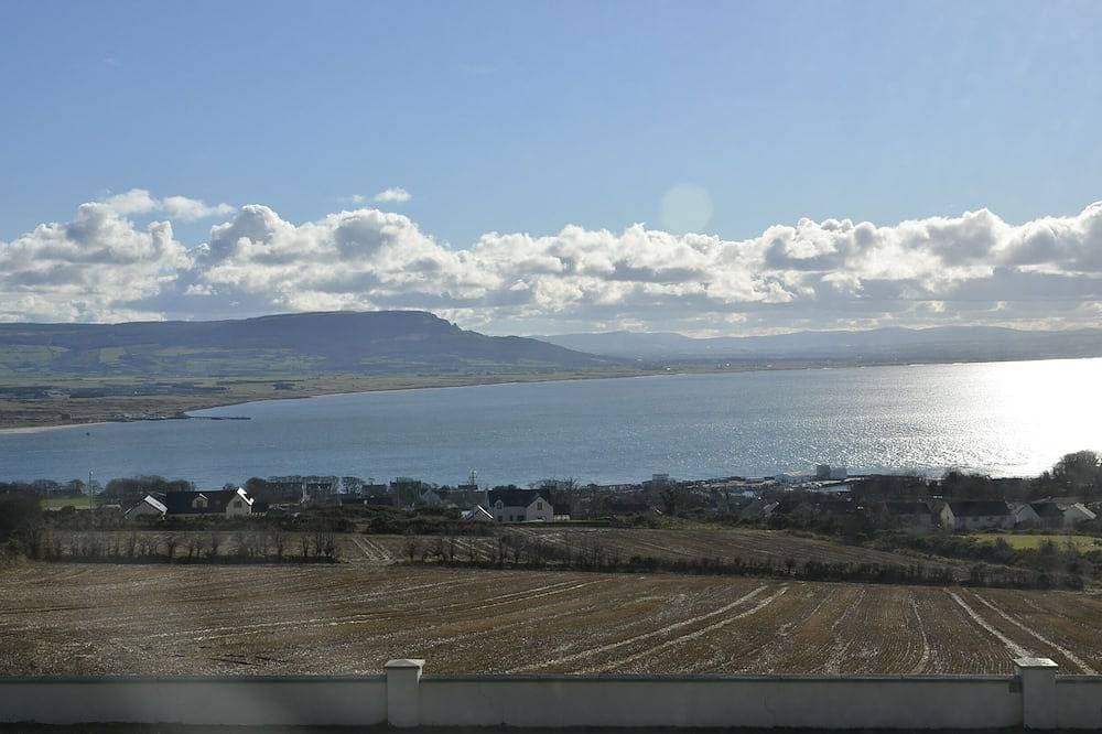 Foto 13 von 24: Rustikalische Log-Kabine Located Greencastle Co Donegal