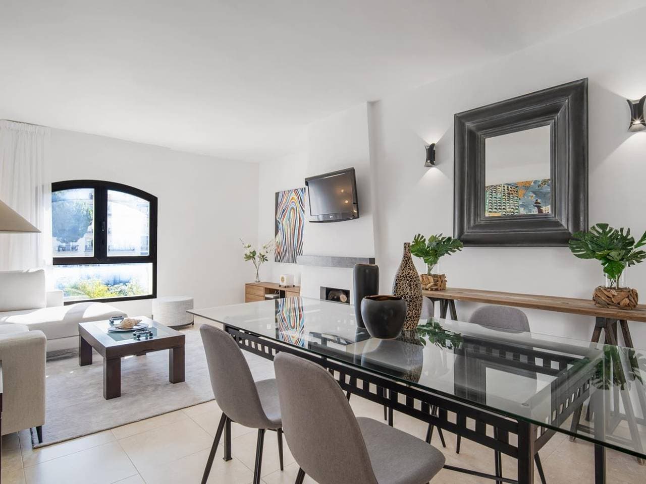 Foto 4 von 41: Ferienwohnung für 4 Personen mit Terrasse