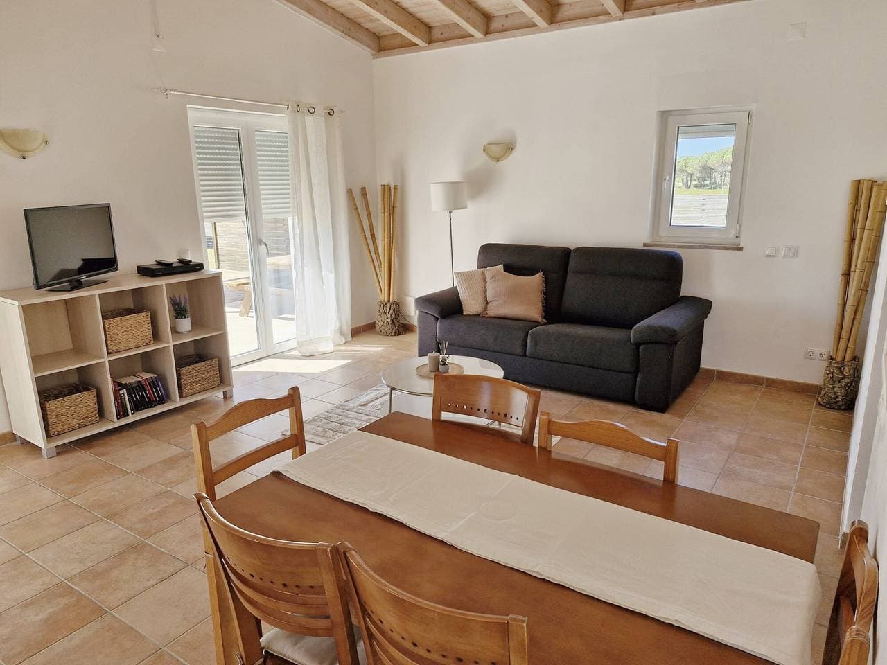 Foto 4 von 31: Ferienwohnung 'Flor Do Rosto II' mit Meerblick, Gemeinschaftspool und Wi-Fi