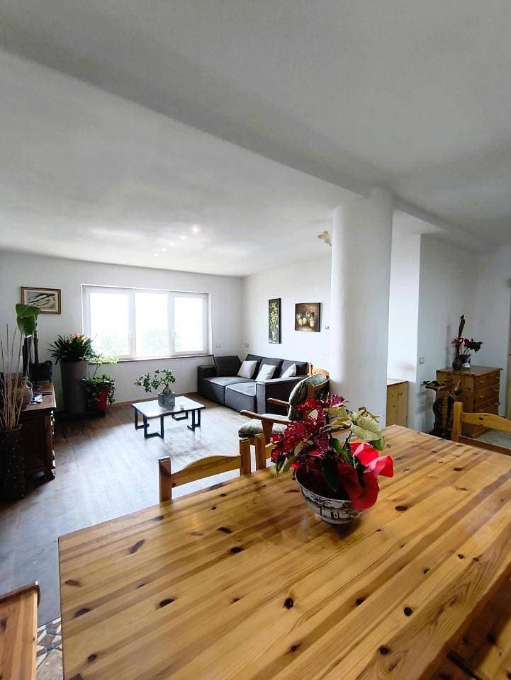 Foto 8 von 102: Three-Bedroom Apartment