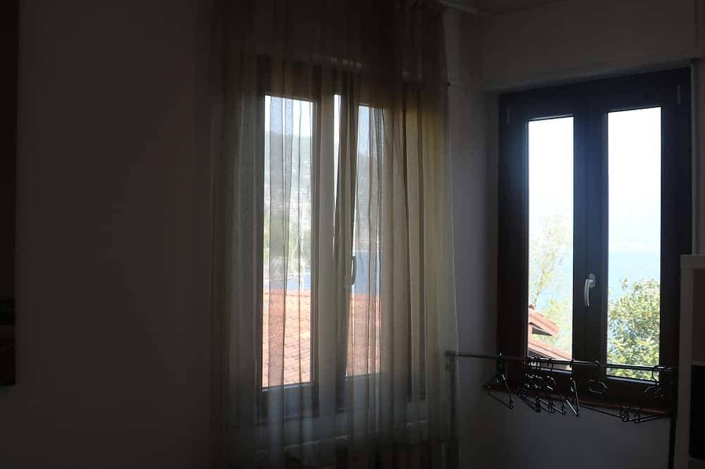 Foto 6 von 19: Haus mit privater Terrasse und wunderschönem Seeblick