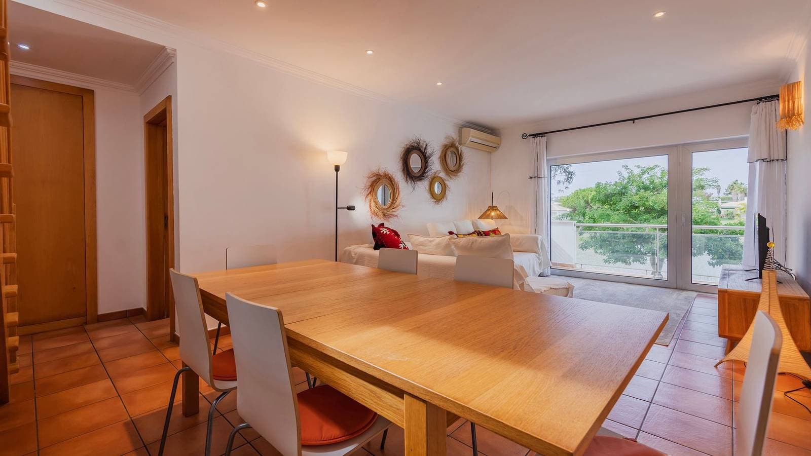 Foto 13 von 38: Ferienhaus für 6 Personen mit Pool