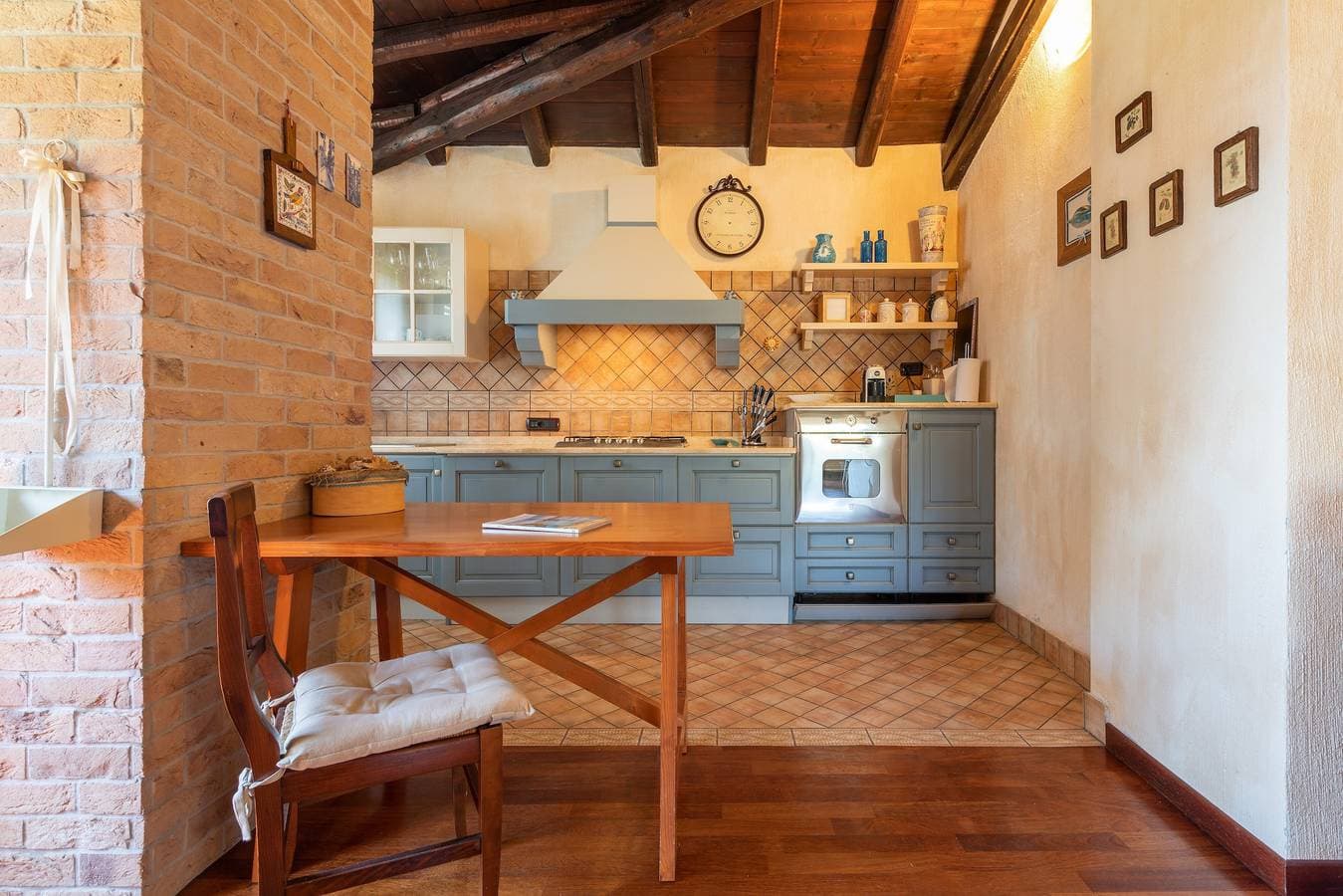 Foto 5 von 31: Villa „Licia San Pietro“ mit Meerblick, WLAN und Klimaanlage