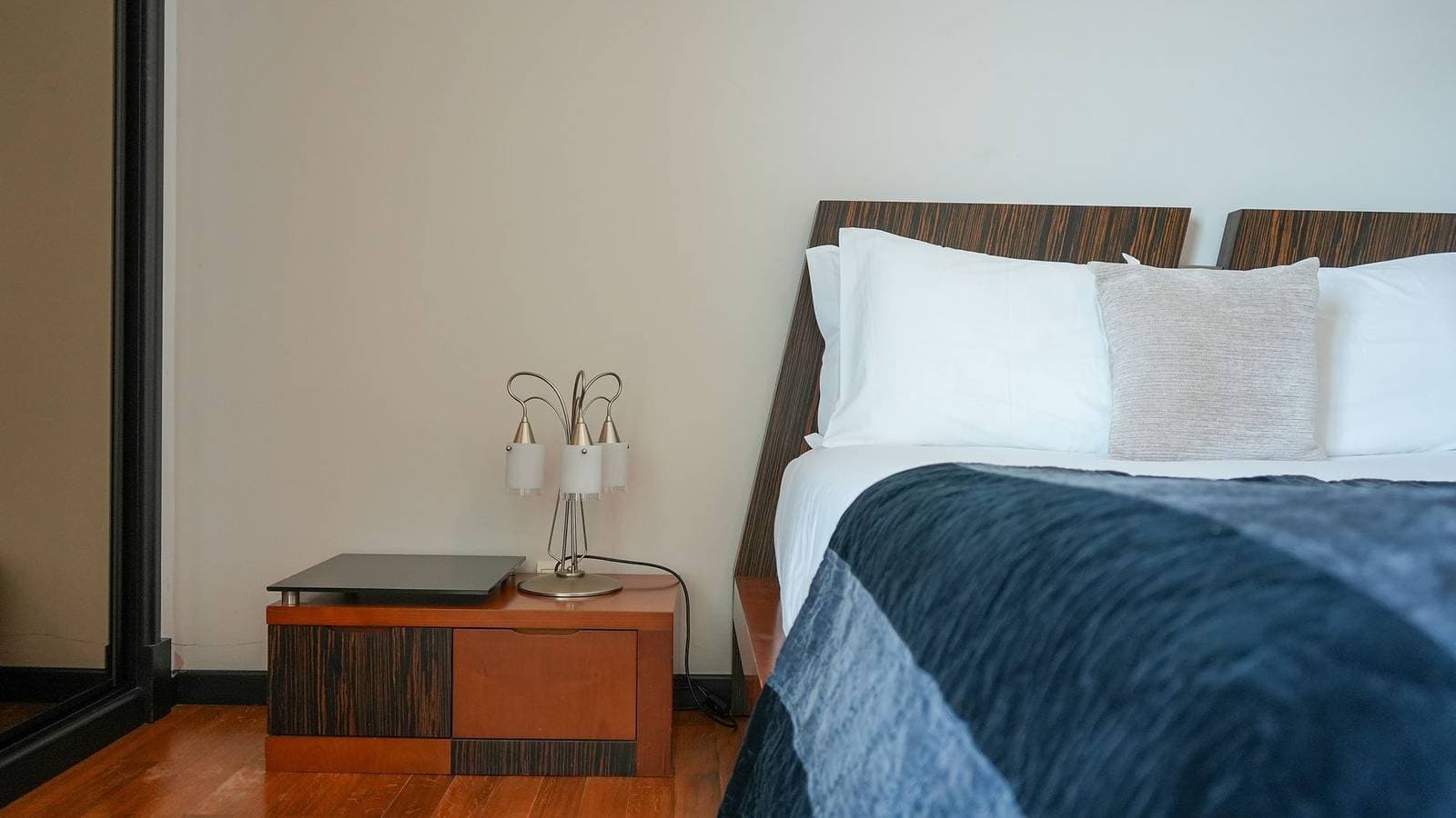 Foto 13 von 36: Ferienwohnung für 2 Personen mit Meerblick
