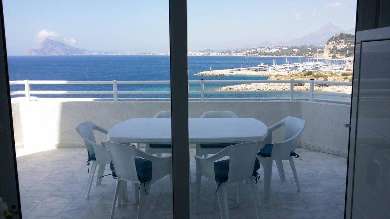Foto 8 von 63: Apartment with Sea View