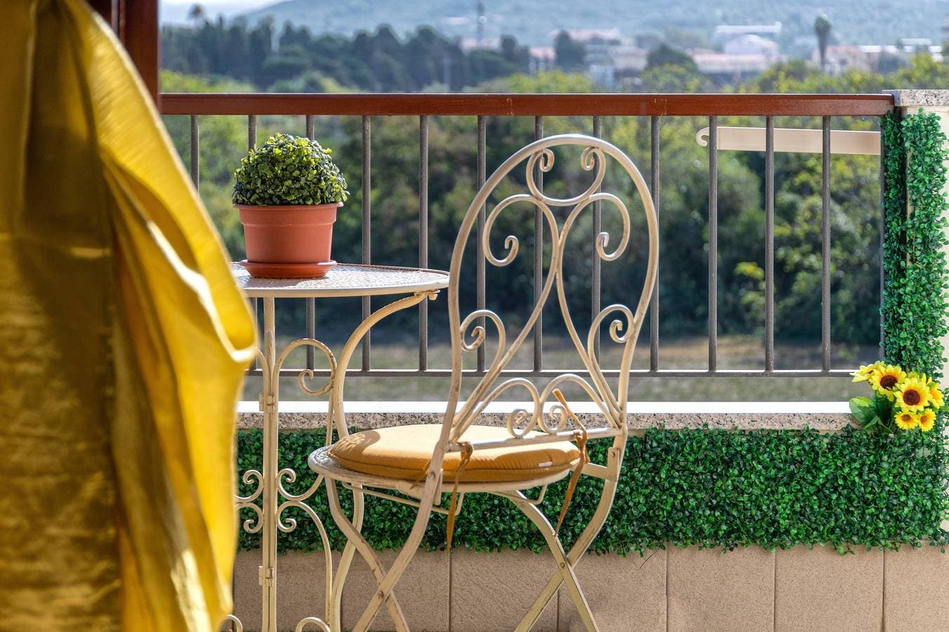 Foto 6 von 23: Ferienwohnung 'Casa Vacanze Emma' mit Bergblick, WLAN und Klimaanlage