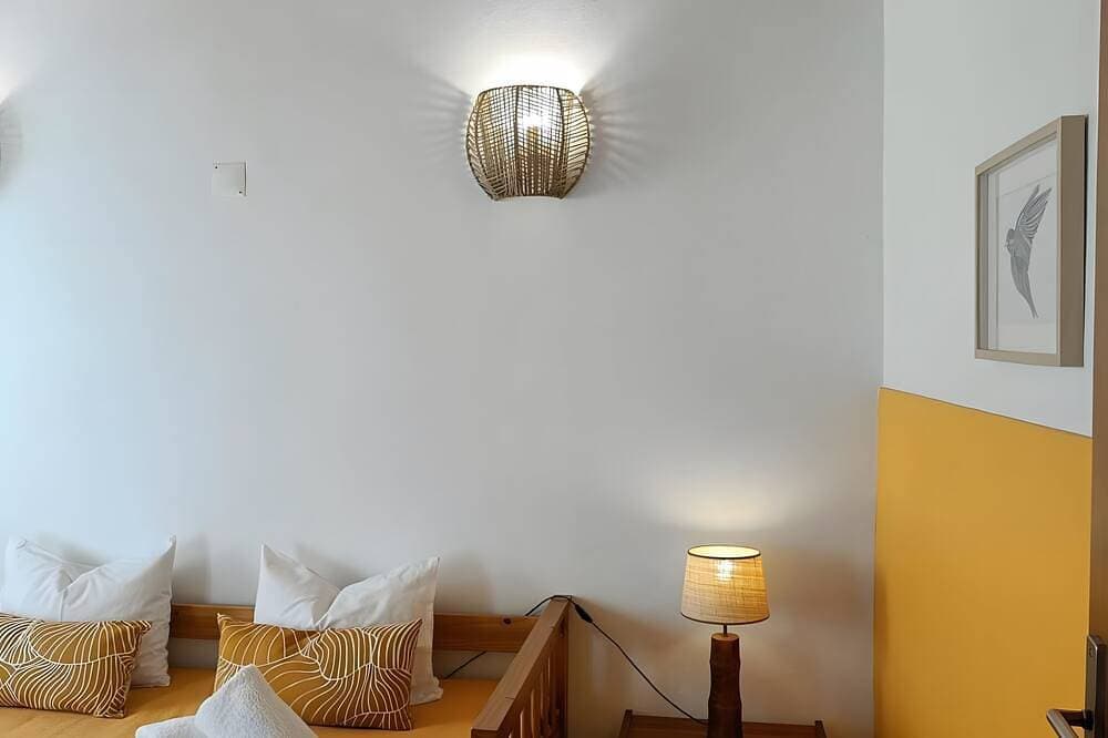 Foto 2 von 12: Ferienwohnung 'Casa Medronheiro' mit Bergblick, WLAN und Klimaanlage