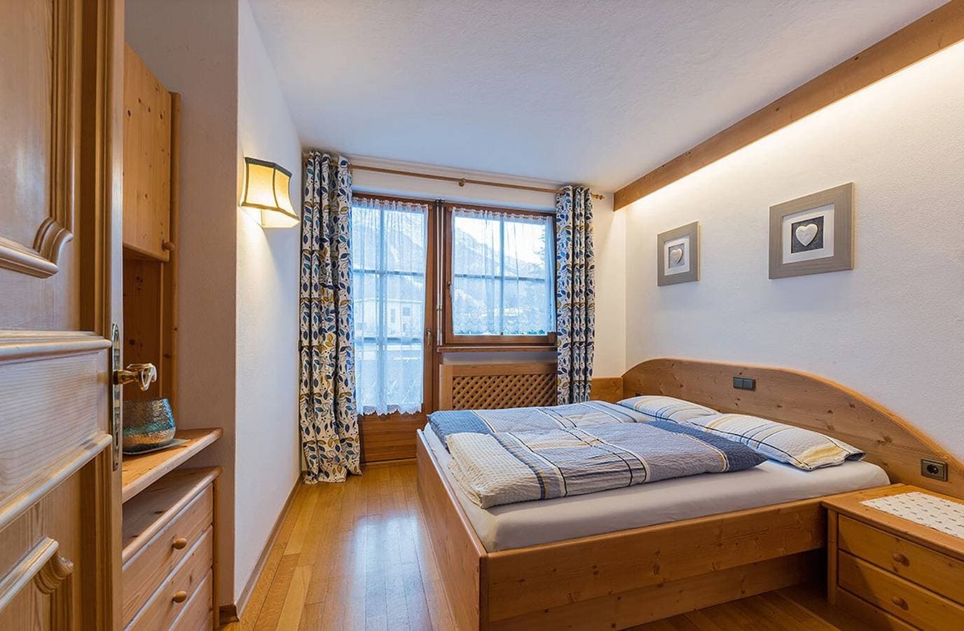 Foto 6 von 33: Chalet Villa "Lercher" mit Bergblick, Garten, Terrasse und WLAN