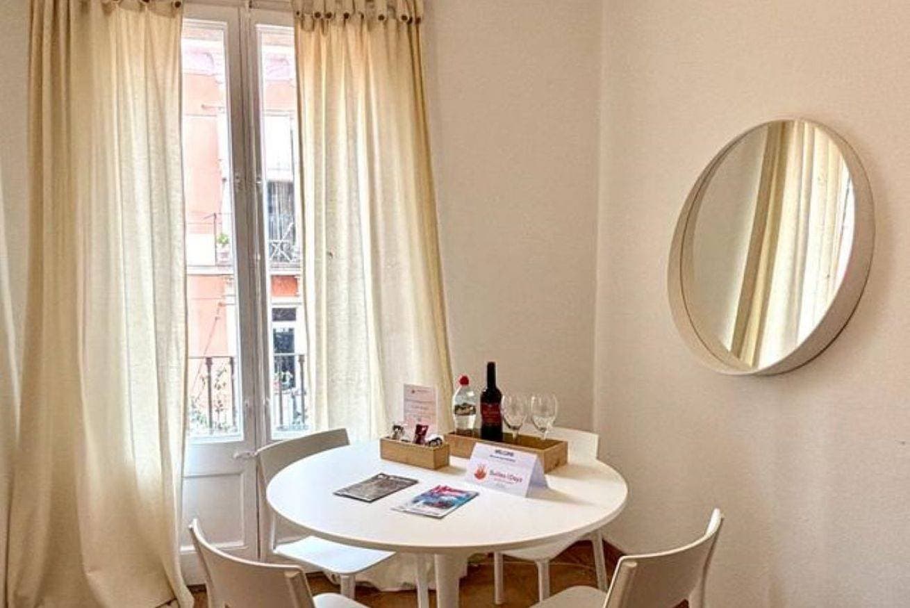 Cozy Ploblesec Apartment 1